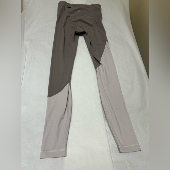 Lululemon Speed Wunder Tight Asym Half Moon Light Chrome - Picture 4 of 7